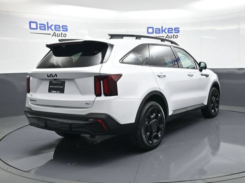 Certified 2026 Kia Sorento SX Prestige AWD/4WD image 8