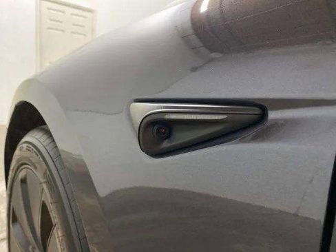 Used 2025 Tesla Model 3 Long Range image 94