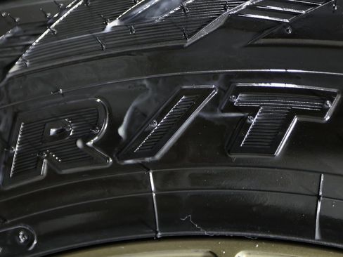 Used 2025 Ford F150 Raptor image 55