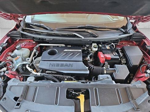 Used 2024 Nissan Rogue Platinum FWD image 25