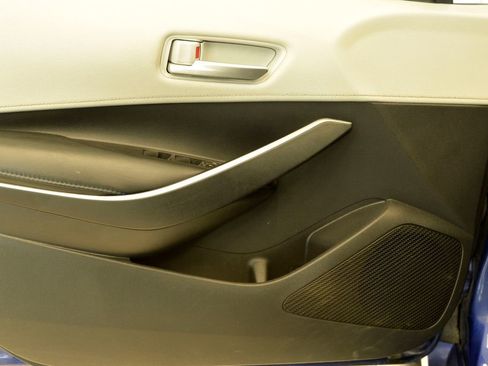 Used 2020 Toyota Corolla SE image 14