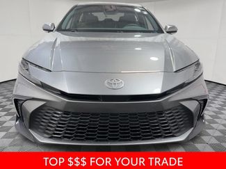 Used 2026 Toyota Camry SE FWD video 2