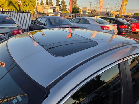 Used 2018 Honda Civic EX-T image 7
