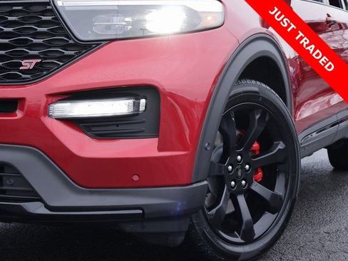 Used 2020 Ford Explorer ST w/ ST Street Pack image 12
