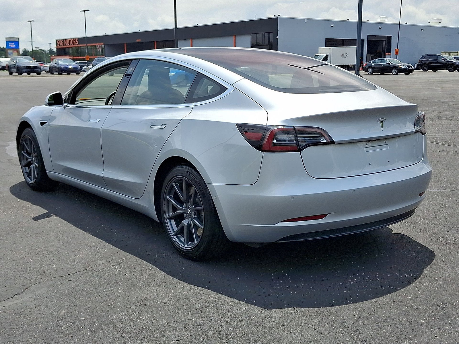 Used 2018 Tesla Model 3 Long Range RWD image 21