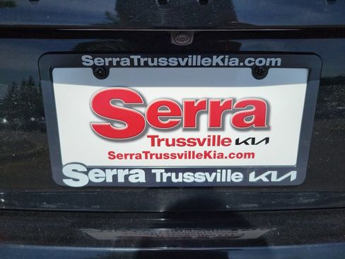 Used 2025 Toyota Camry SE FWD image 29