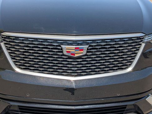 Used 2024 Cadillac XT6 Luxury w/ LPO, Floor Liner Package AWD/4WD image 10