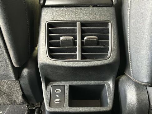 Certified 2025 Kia Seltos S FWD image 25