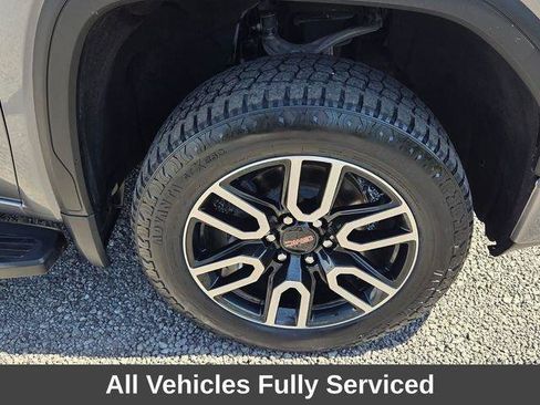 Used 2021 GMC Sierra 1500 AT4 w/ AT4 Premium Package AWD/4WD image 16
