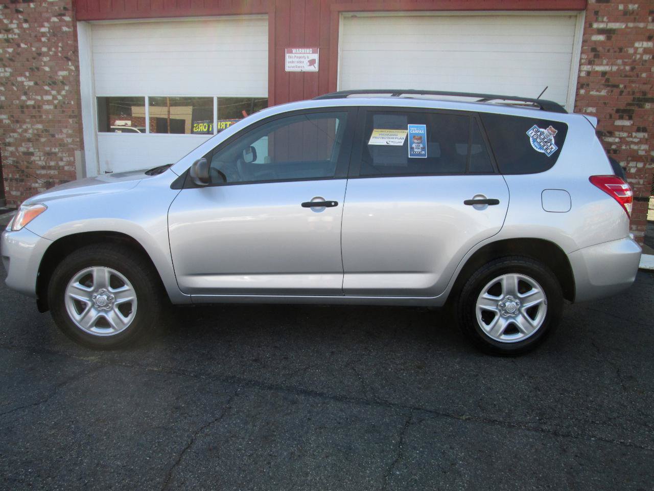 Used 2011 Toyota RAV4 4WD w/ Base L4 Extra Value Pkg image 12