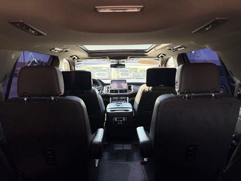Used 2021 GMC Yukon SLT w/ SLT Luxury Plus Package RWD image 7