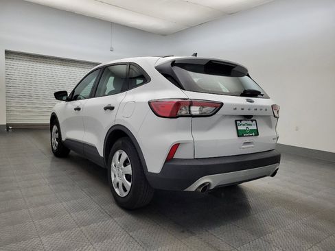 Used 2020 Ford Escape S image 5