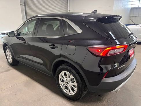 Used 2024 Ford Escape Active image 5