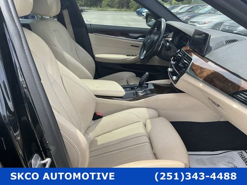 Used 2017 BMW 530i RWD image 13