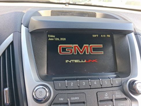 Used 2017 GMC Terrain SLE w/ Technology Package AWD/4WD image 11