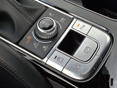 Used 2023 Kia Telluride EX X-Line AWD/4WD image 25