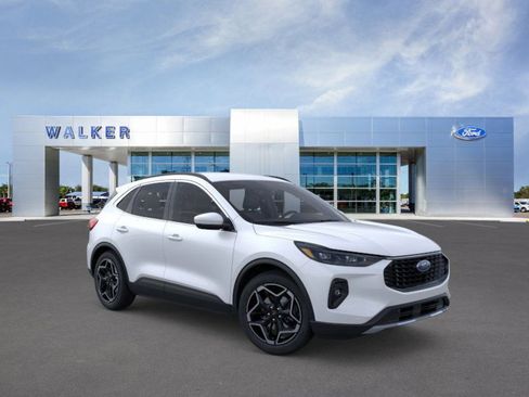 New 2026 Ford Escape Platinum w/ Premium Technology Package image 7