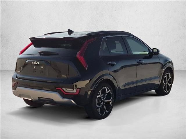 Used 2023 Kia Niro SX Touring FWD image 5