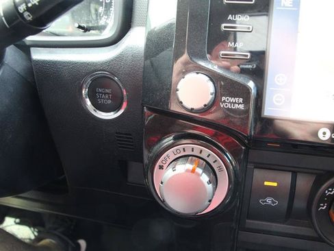 Used 2021 Toyota 4Runner TRD Off-Road Premium AWD/4WD image 47