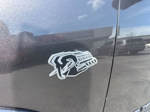 New 2026 RAM 1500 4x4 Crew Cab image 31