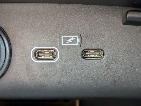 New 2026 Volvo XC40 B5 Plus w/ Protection Package Premier image 22