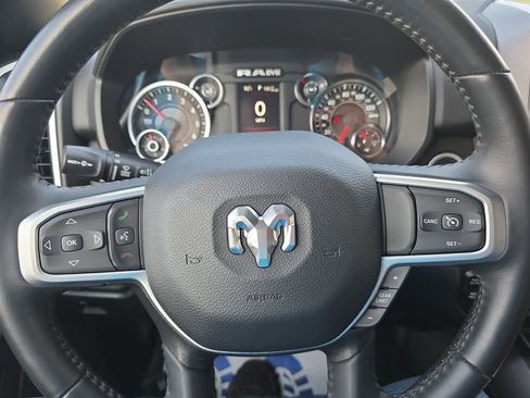 Used 2023 RAM 1500 Big Horn AWD/4WD image 15