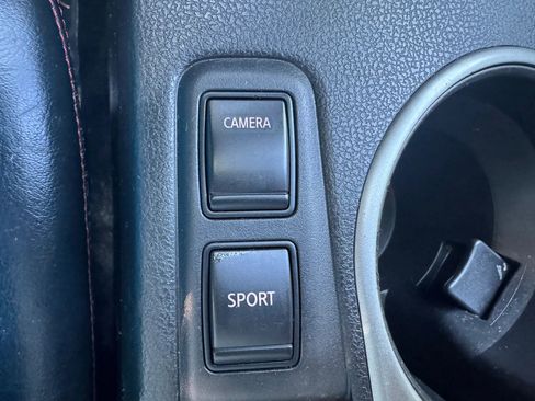 Used 2013 Nissan Rogue SL AWD/4WD image 15