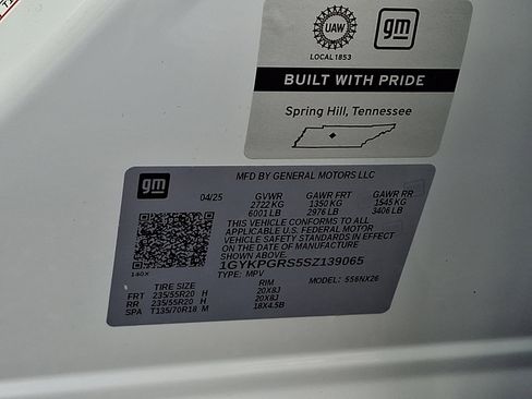 Used 2025 Cadillac XT6 Sport w/ Technology Package image 29