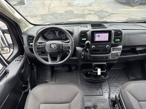 Used 2025 RAM ProMaster 2500 w/ Convenience Group FWD image 29