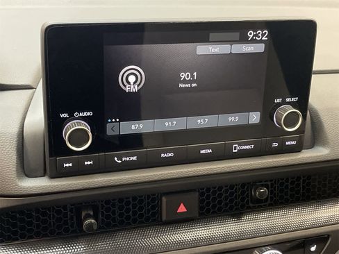 Certified 2025 Honda CR-V EX image 5