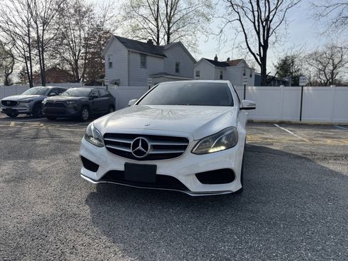 Used 2014 Mercedes-Benz E 350 4MATIC Sedan image 2