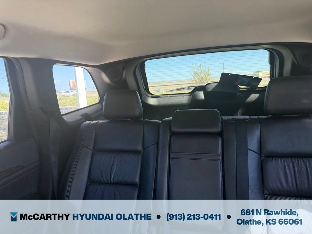 Used 2011 Jeep Grand Cherokee Laredo AWD/4WD image 5