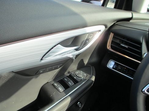 New 2026 Buick Envision Avenir image 13