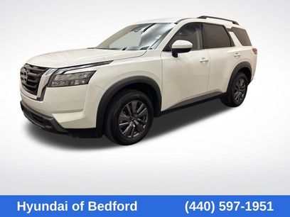 Used 2025 Nissan Pathfinder SV