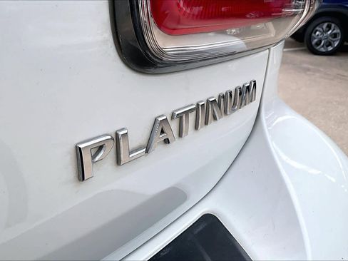 Used 2019 Nissan Armada Platinum w/ Captain's Chairs Package image 8