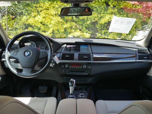 Used 2012 BMW X5 xDrive35d AWD/4WD image 10