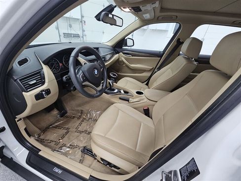 Used 2015 BMW X1 xDrive28i image 8