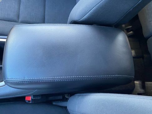 Used 2014 Jeep Grand Cherokee Laredo image 18