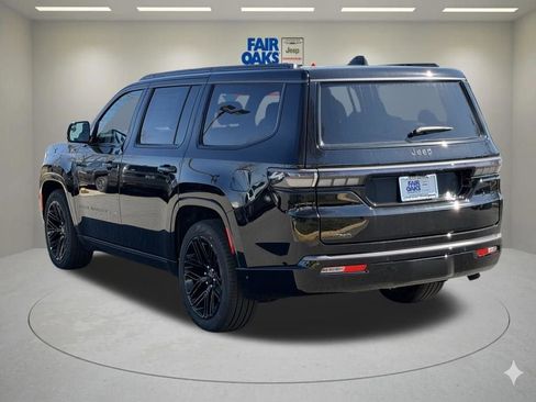 New 2026 Jeep Grand Wagoneer Limited AWD/4WD image 8