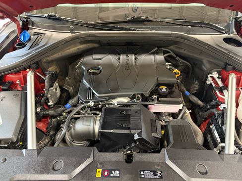 Used 2025 Genesis GV70 2.5T AWD/4WD image 21