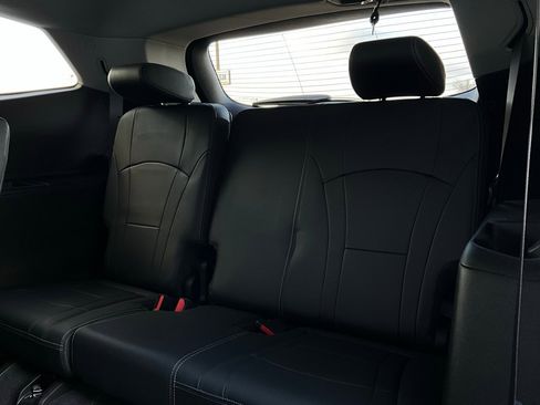 Used 2019 Buick Enclave Avenir w/ Avenir Technology Package image 13