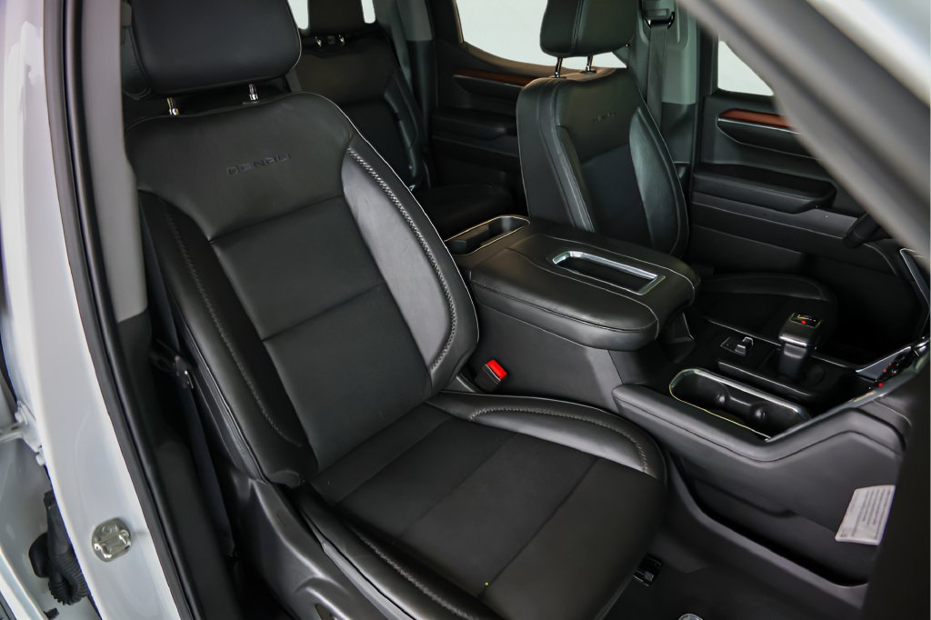 Used 2022 GMC Sierra 1500 Denali AWD/4WD image 32