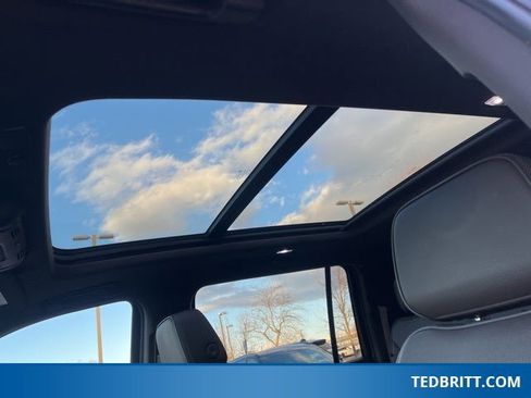 Used 2021 GMC Yukon XL Denali image 41