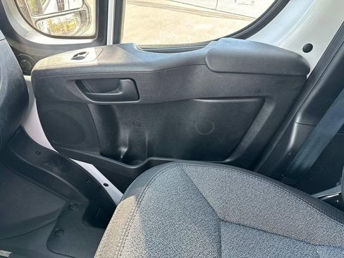 New 2024 RAM ProMaster 3500 w/ Convenience Group image 20