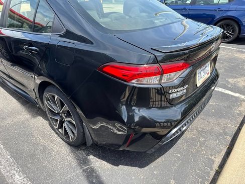 Used 2020 Toyota Corolla SE w/ SE Premium Package FWD image 1