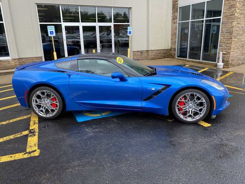 Used 2016 Chevrolet Corvette Stingray Coupe w/ 2LT Preferred Equipment Group RWD image 14