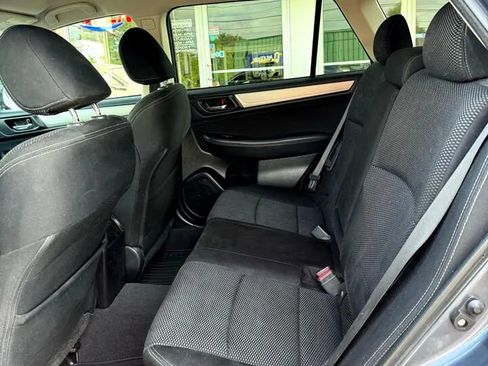 Used 2016 Subaru Outback 2.5i Premium image 12