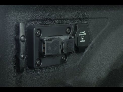 Used 2023 RAM 2500 Big Horn w/ Level B Equipment Group image 19