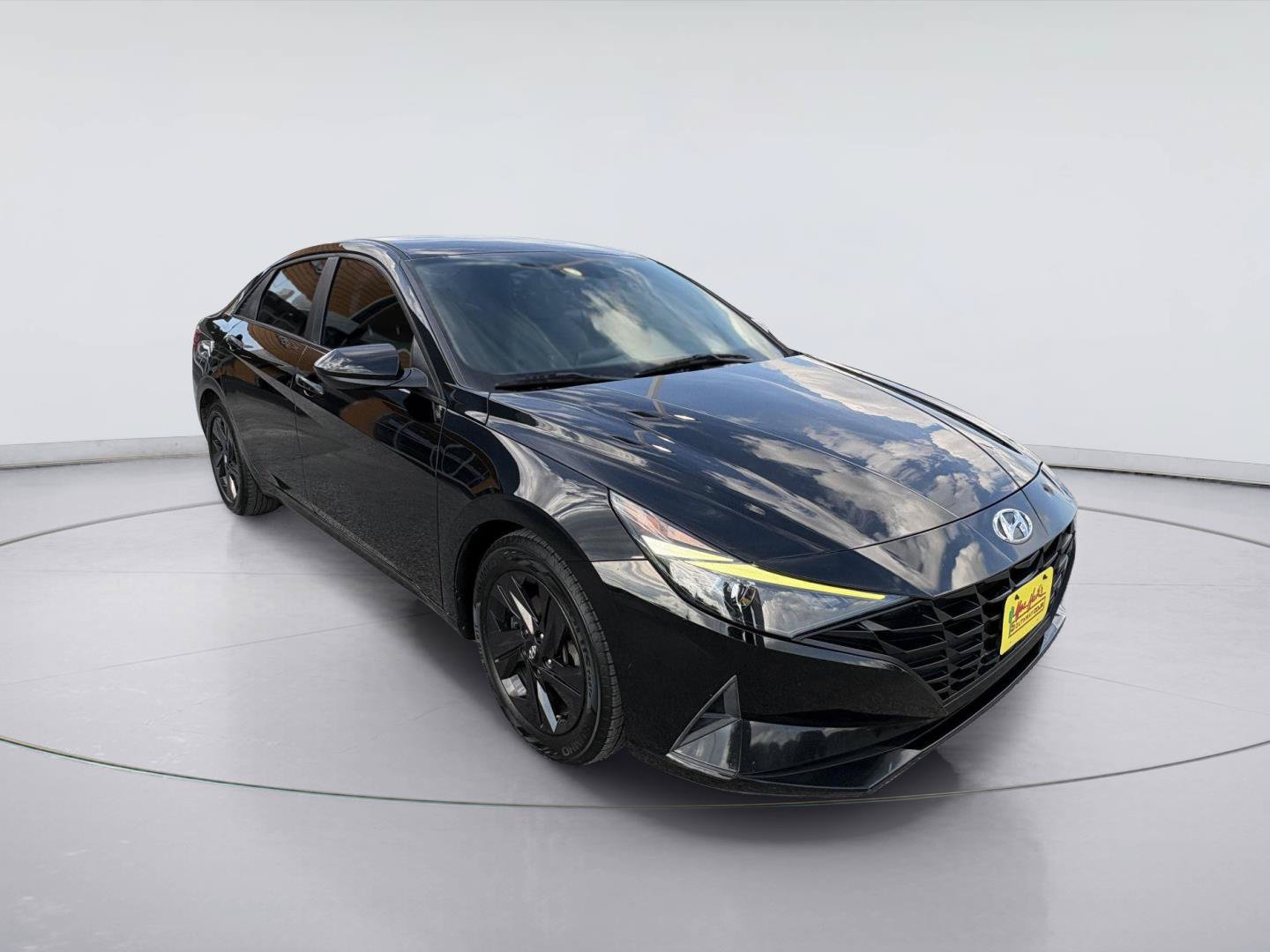Used 2021 Hyundai Elantra SEL FWD image 6