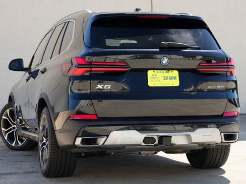 Used 2024 BMW X5 xDrive50e w/ Premium Package AWD/4WD image 5